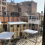 Appartement Home.70 Carini *
